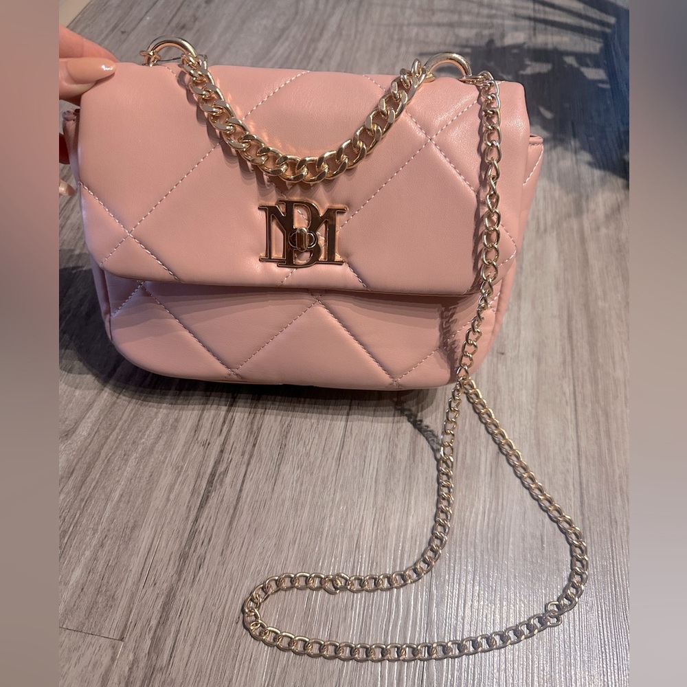 Badgley Mischka NWT - Blush Pink Quilted Chain Purse - Picture 6 of 7